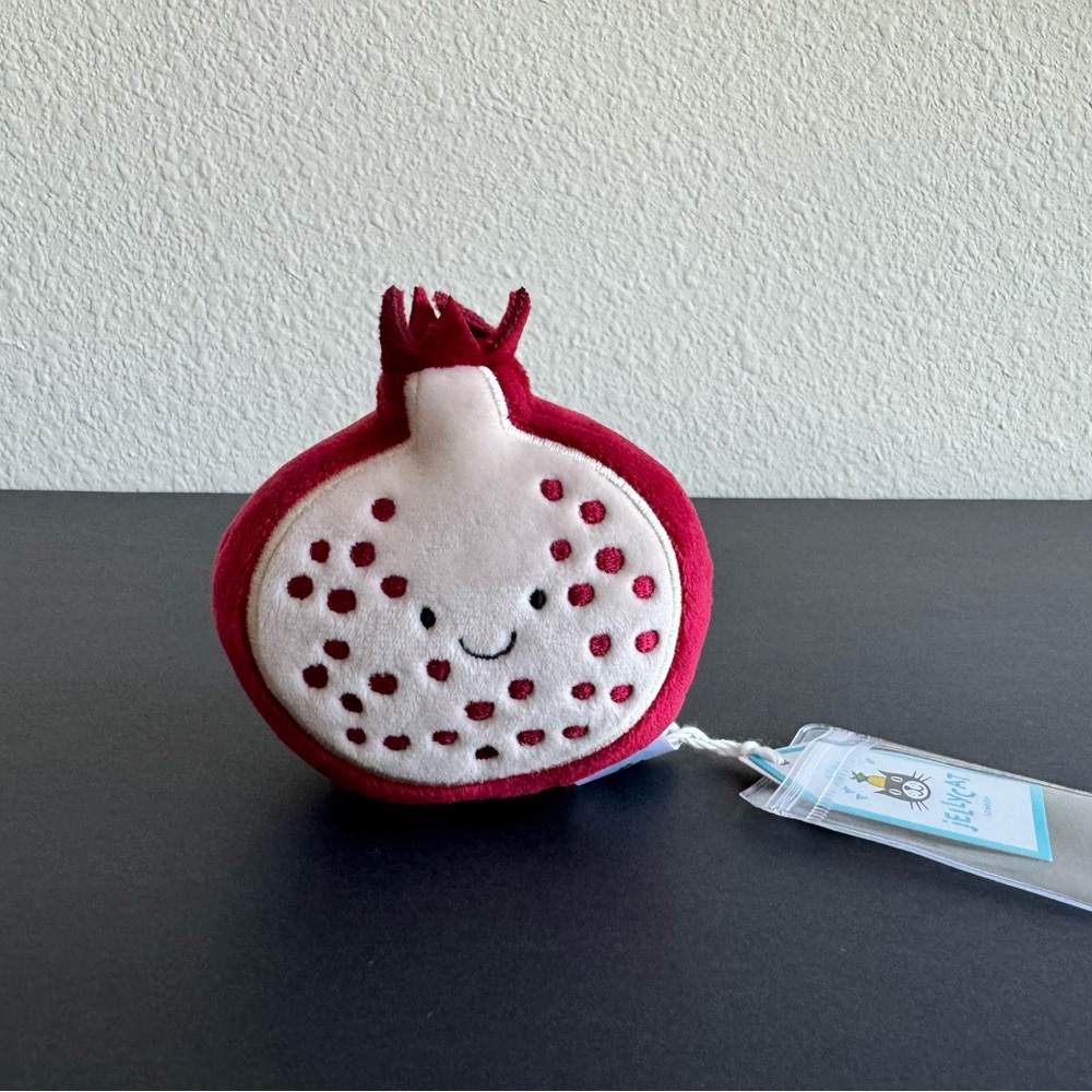 AUTHENTIC❗️New with Tags NWT Jellycat Fabulous Fruit Pomegranate - Retired+RARE!